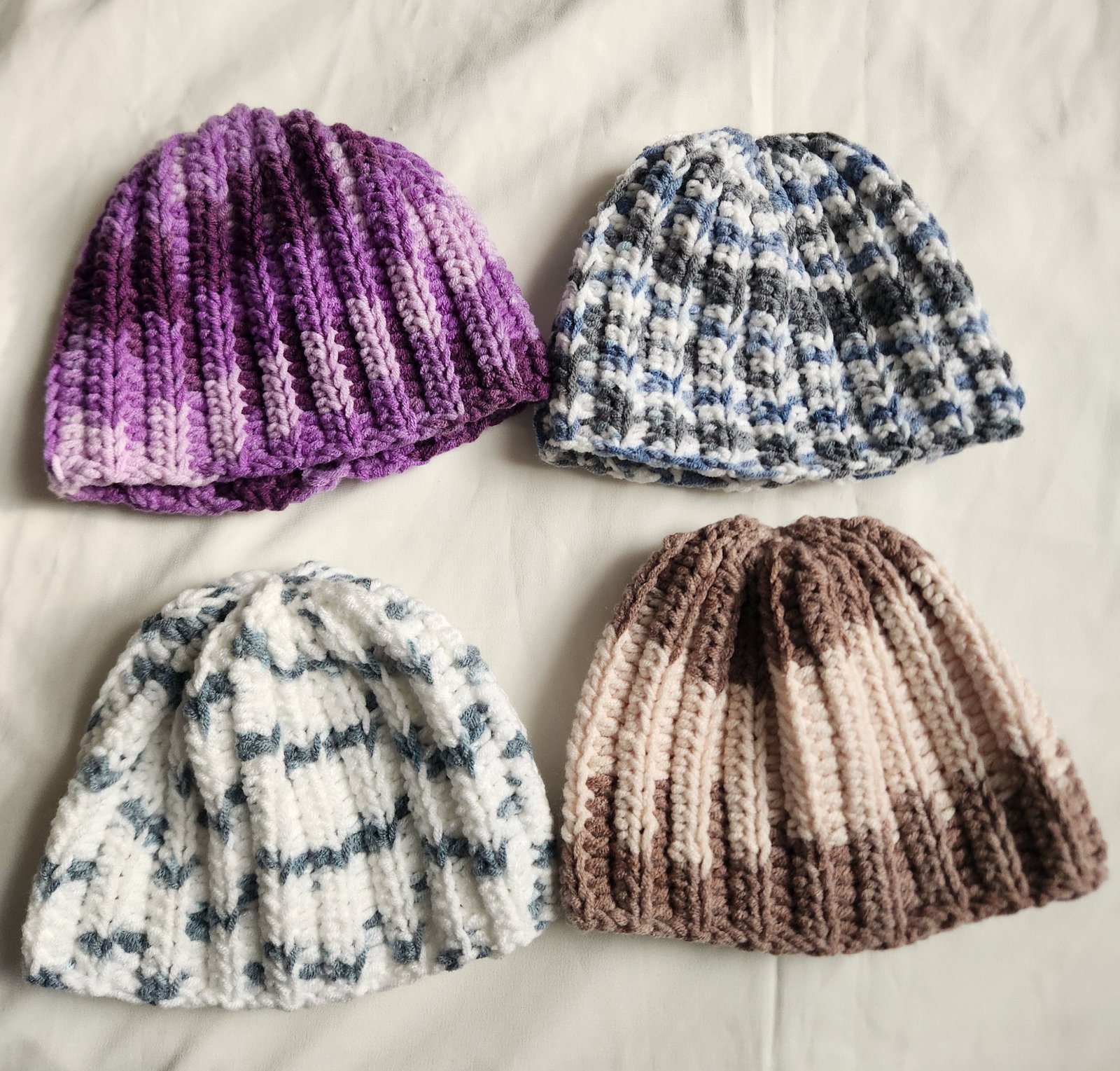 Handmade Gradient Crochet Baby Beanie: Cute and Colorful Newborn Gift (Up to 12 Months)