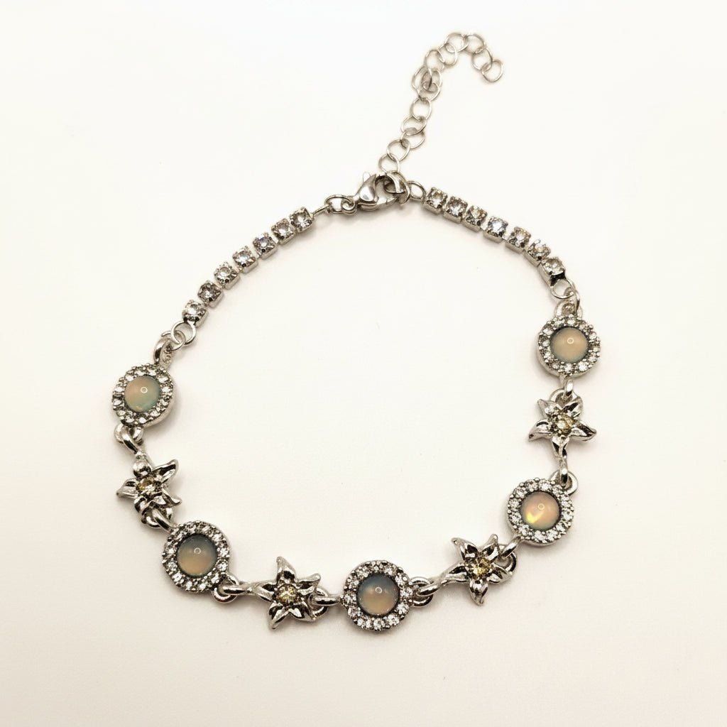 Silver Orb Green Star Stone Chain Adjustable Bracelet Jewelry for Women